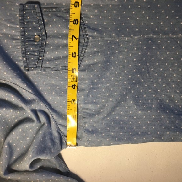 blouse - Picture 9 of 12